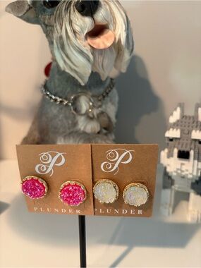 Plunder Bright Pink & Sparkling White Druzy look Stud Earrings